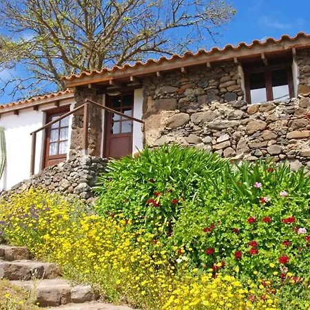 Cozy Stone House In The Mountains Holiday home *